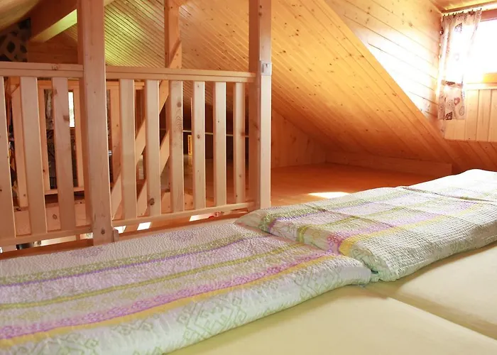 Drevenica Trnovec * 립토브스키트로노벡